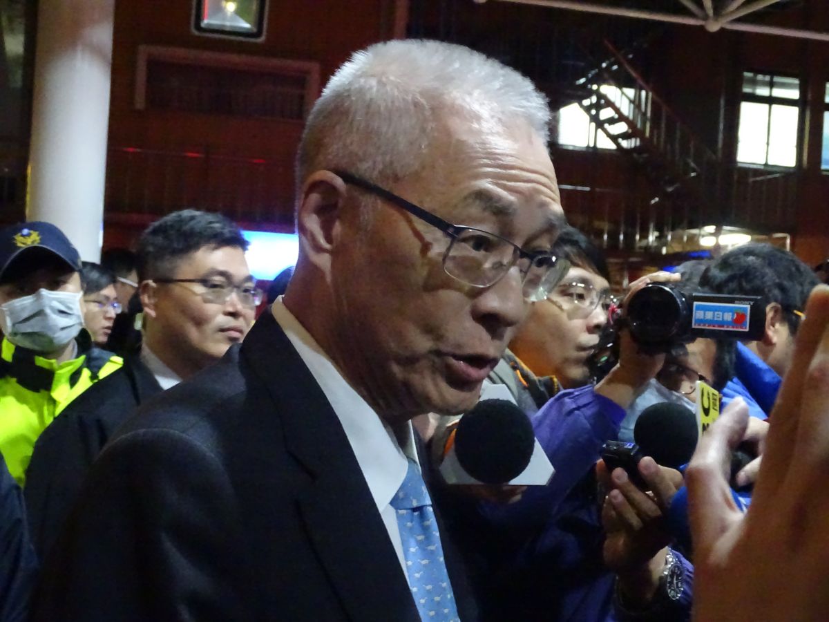 ▲國民黨立委外交部抗議受傷送醫，國民黨主席吳敦義批蠻橫粗暴、要求究責道歉。（圖／記者呂炯昌攝, 2019.12.6）