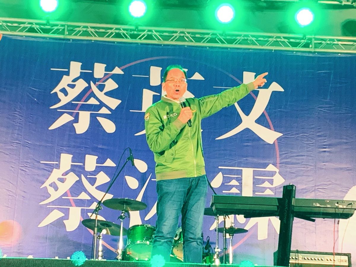 ▲蔡英文與新北市雙和區立委候選人蔡沐霖的競選總部今（6）日成立，她與賴清德、卓榮泰、游錫堃等黨內大咖紛紛到場力挺。（圖／記者宋原彰攝，2019.12.06）