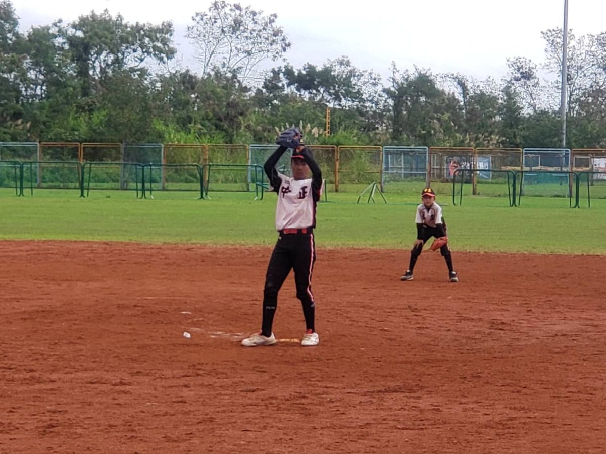 高雄市隊投手池冠旻。（圖／黃建霖攝）