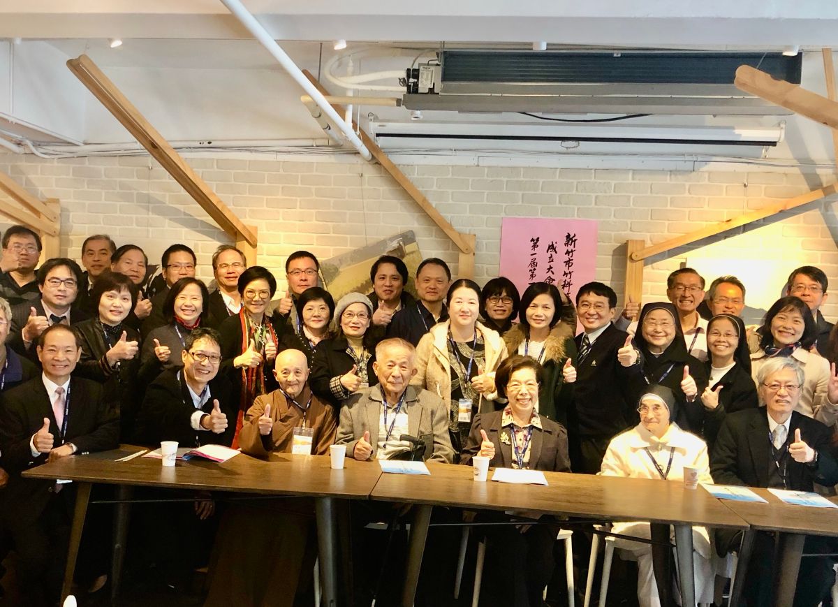 ▲新竹市「竹科管理協會」7日成立，未來將擴大竹科管理經驗，成立「創新創業孵化器」，為高齡者及年輕人建立平台，傳承竹科成功經驗。(圖/記者金祐妤攝，2019.12.7)