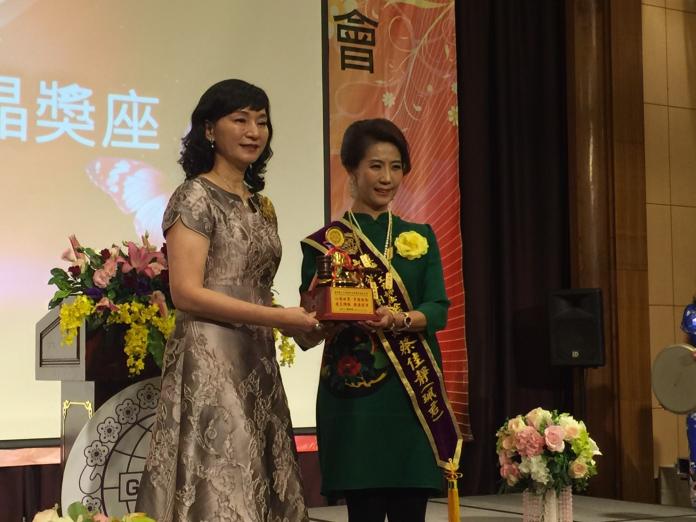 開發女性領導力　世界華人工商婦女企管協會嘉義分會成立
