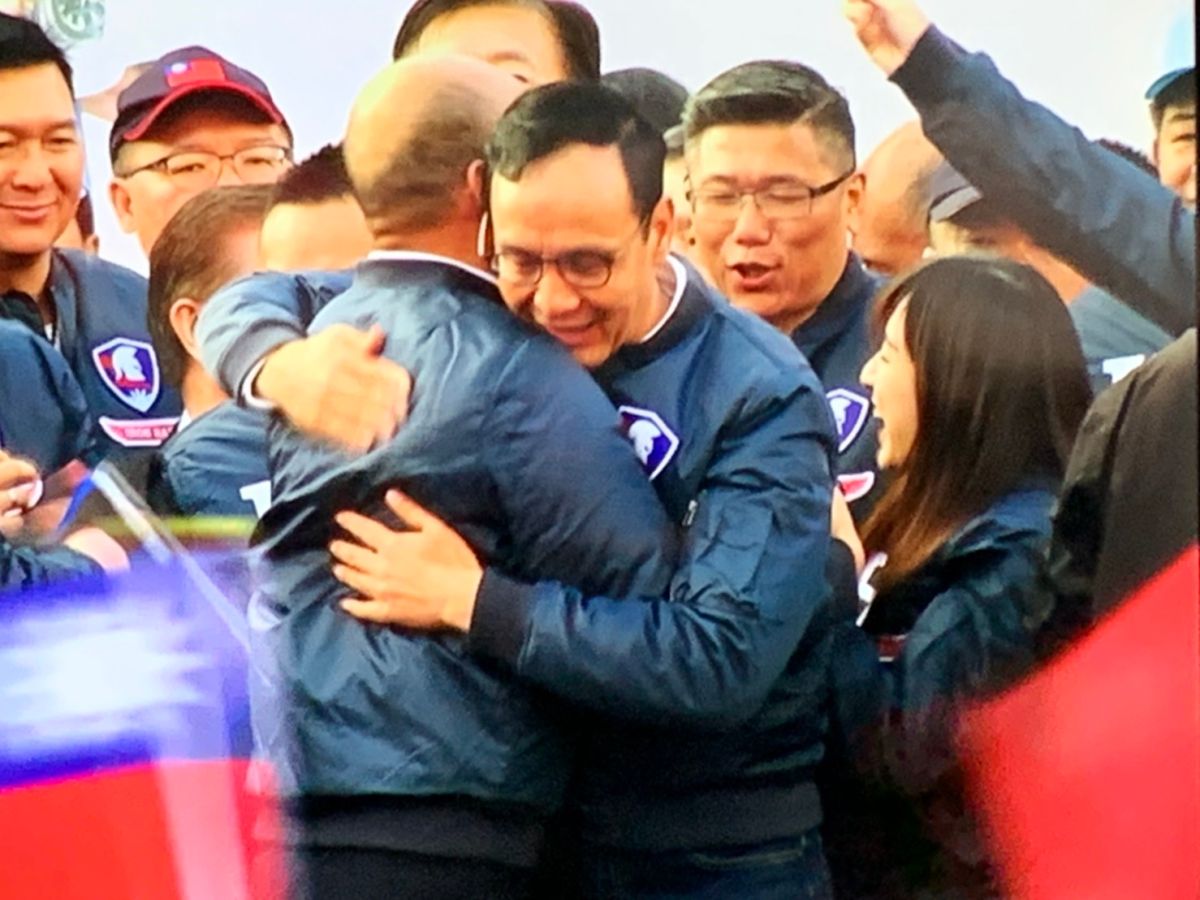 朱立倫接下韓國瑜競總主委，10日他先找馬英九、吳敦義擔任榮譽主委。 (圖/記者吳承翰攝)