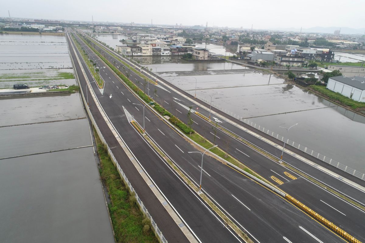 ▲連接國道五號平原線下方191縣道至台九省道的「二結聯絡道」的「都外段」，明（10）日上午10時將開放雙向單線通車。（圖／宜蘭縣政府提供)