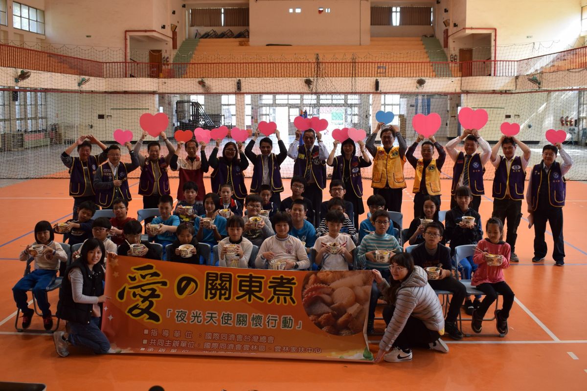 ▲「愛的關東煮，夜光天使關懷行動」，愛心巡迴寒冬送暖。（圖／記者洪佳伶攝 , 2019.12.12）