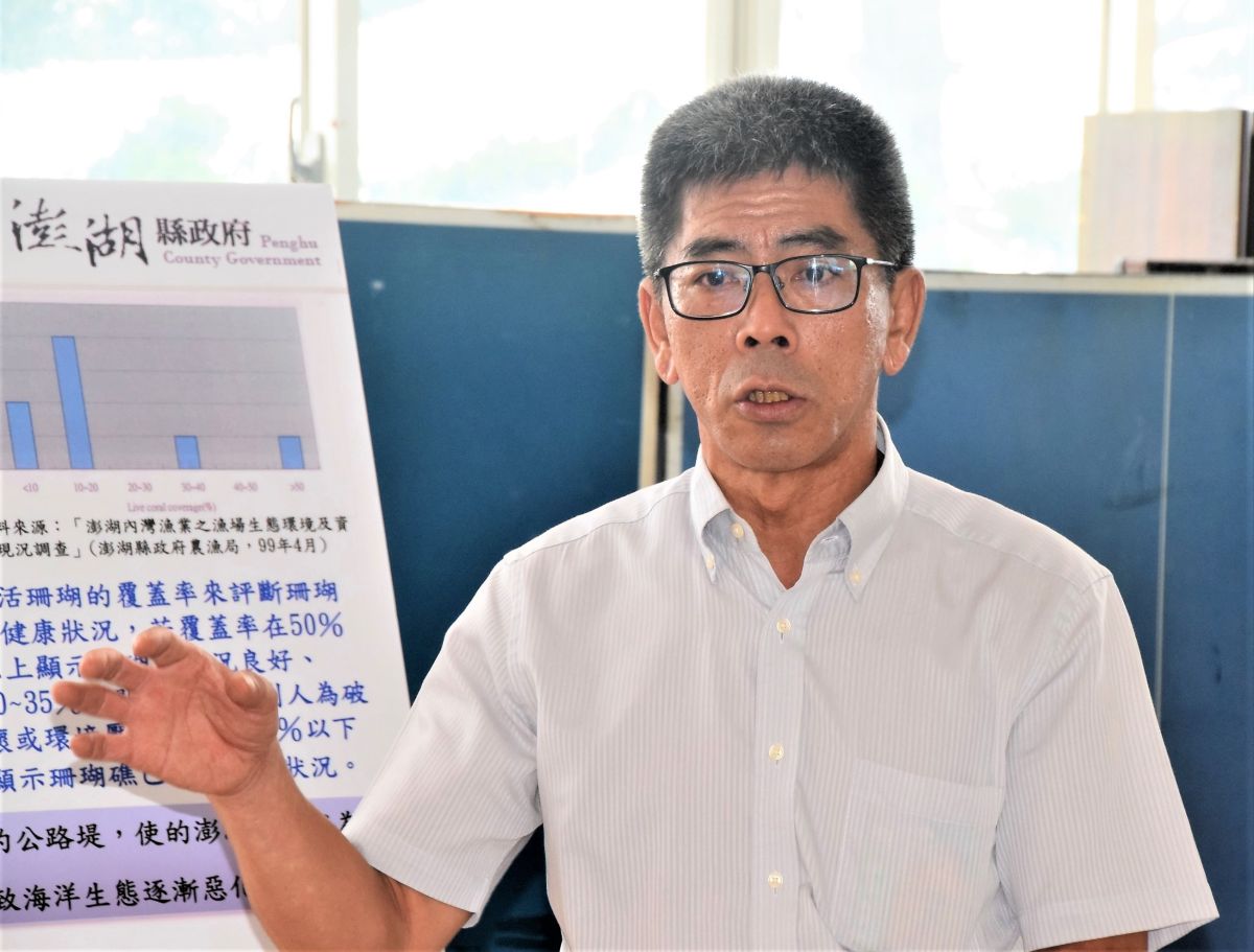 ▲民進黨立委楊曜要求民航局處理遠航停飛事件時，要以離島居民權益為首要考量，民航局千萬不可意氣用事。（圖／記者張塵攝，2019.12.13）