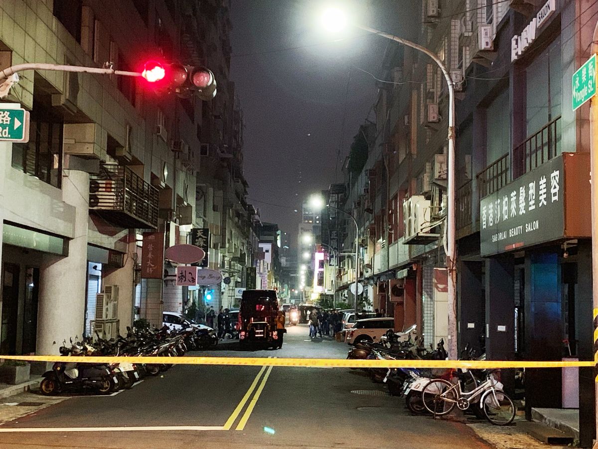 ▲高雄市苓雅區警匪對峙現場。（圖／記者郭俊暉攝 , 2019.12.13）