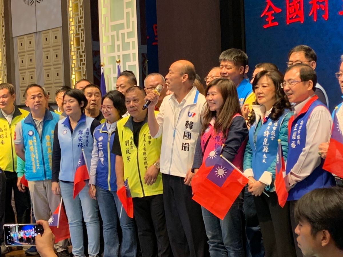 韓國瑜表示民進黨現在跟國民黨當年要倒時一模一樣，選舉靠撒錢、抹黑，因為拿不出成績單。 (圖/記者吳承翰攝)