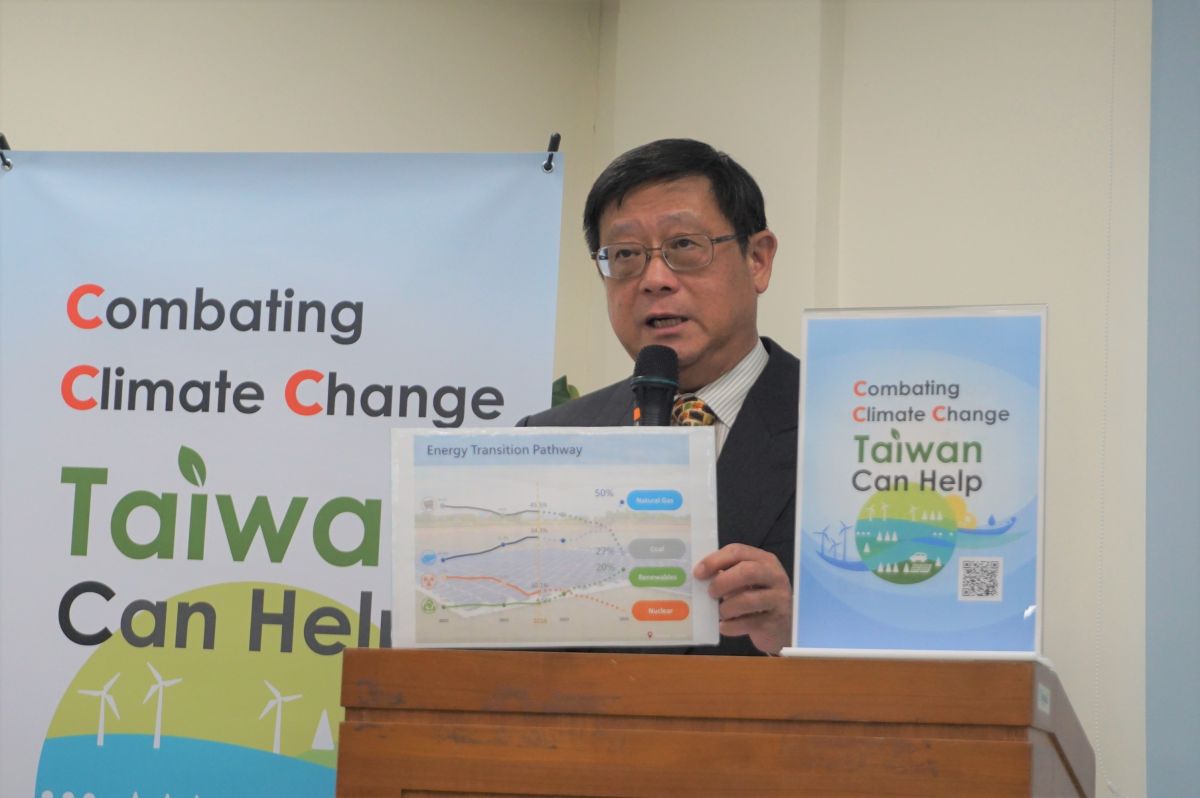 ▲環保署長張子敬表示，環保署是環評主管機關，協商和變更都是開發單位的職責。（圖／NOWnews資料照，環保署提供）