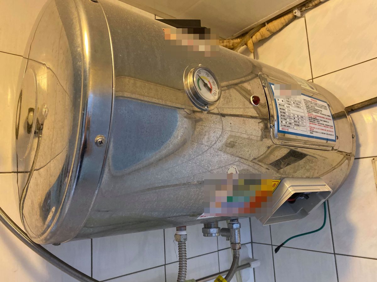 ▲有網友租屋使用電熱水器，等待燒水許久卻又一下子就沒熱水。（示意圖／NOWnews資料照）