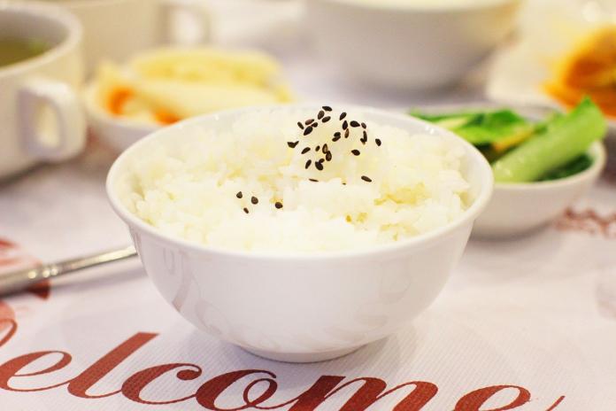▲米飯是亞洲人主要糧食之一，不少人也對於其口感相當要求。（示意圖／取自pixabay）