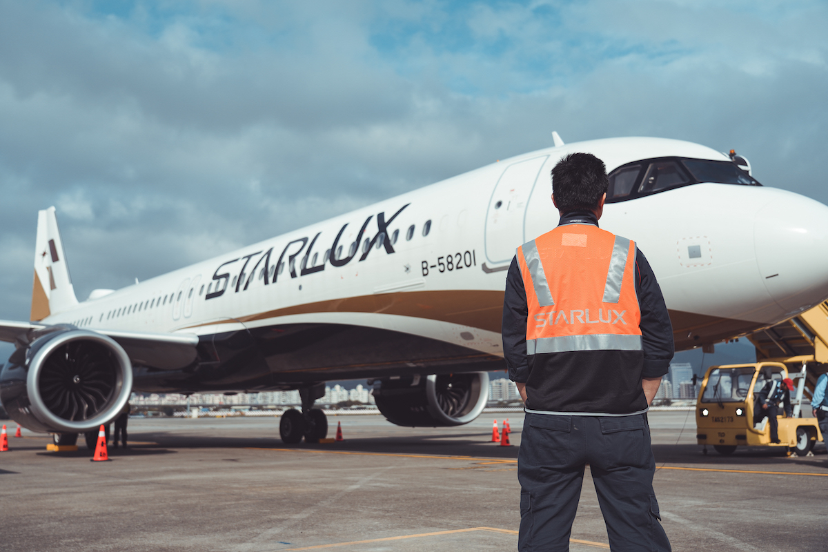 ▲星宇航空釋出近 300 個內勤人員職缺，截至今（ 18 ）日已收到近 8 千份履歷。（圖／星宇航空）