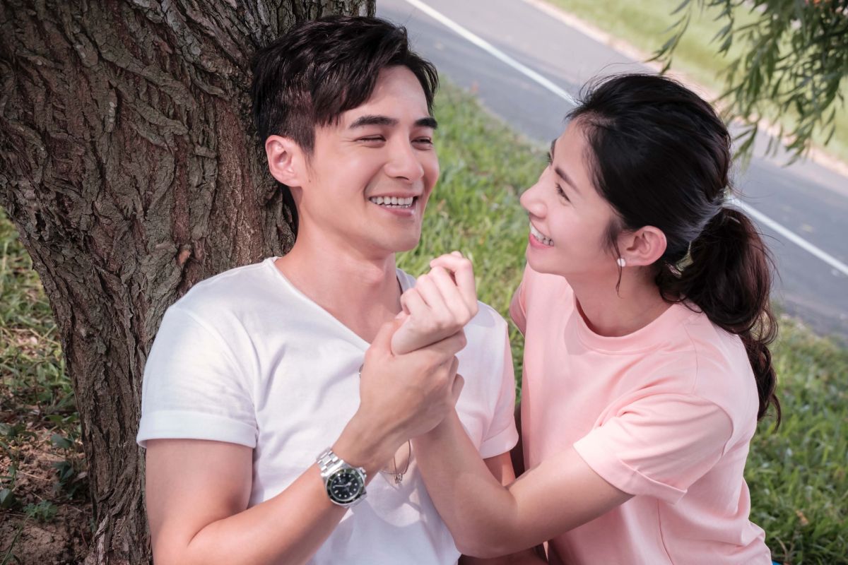 ▲是元與李千那（右）合作《守著陽光守著你》。（圖／華視提供）