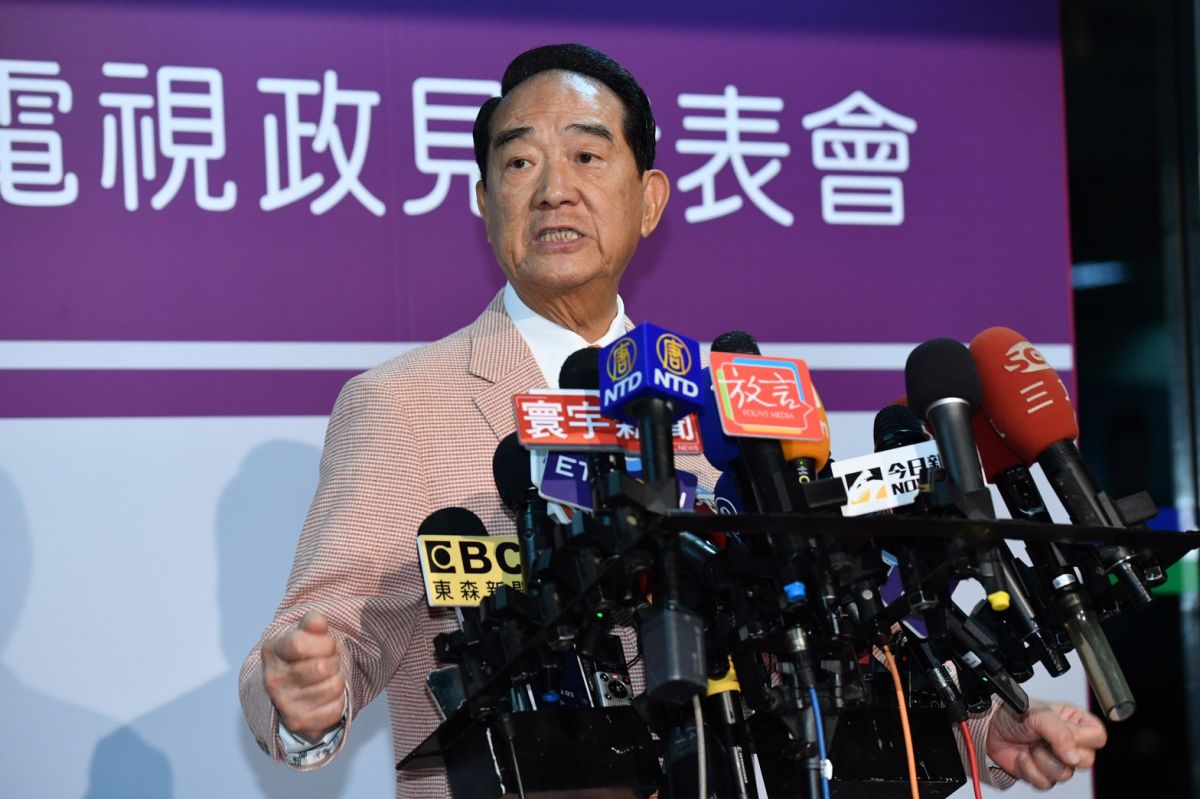 ▲國民黨總統候選人韓國瑜說「自己年紀大，來日不多」，宋楚瑜回應，希望他保重身體。（圖／NOWnews攝影中心, 2019.12.18）