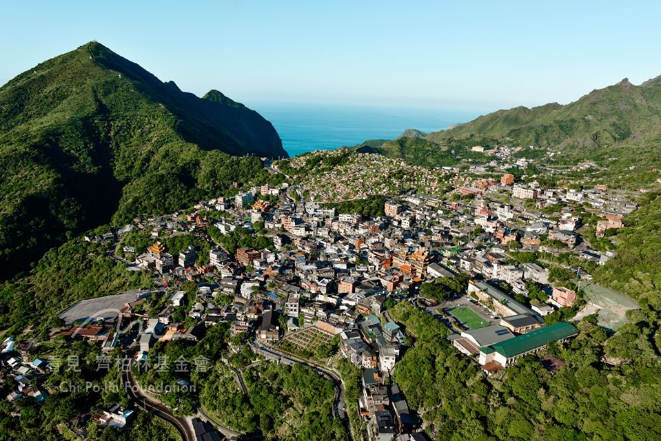 ▲看見．齊柏林基金會希望讓民眾跟著齊柏林的眼睛回顧並飛閱台灣，省思這片滋養我們成長茁壯的土地與海洋。（圖／看見．齊柏林基金會提供）