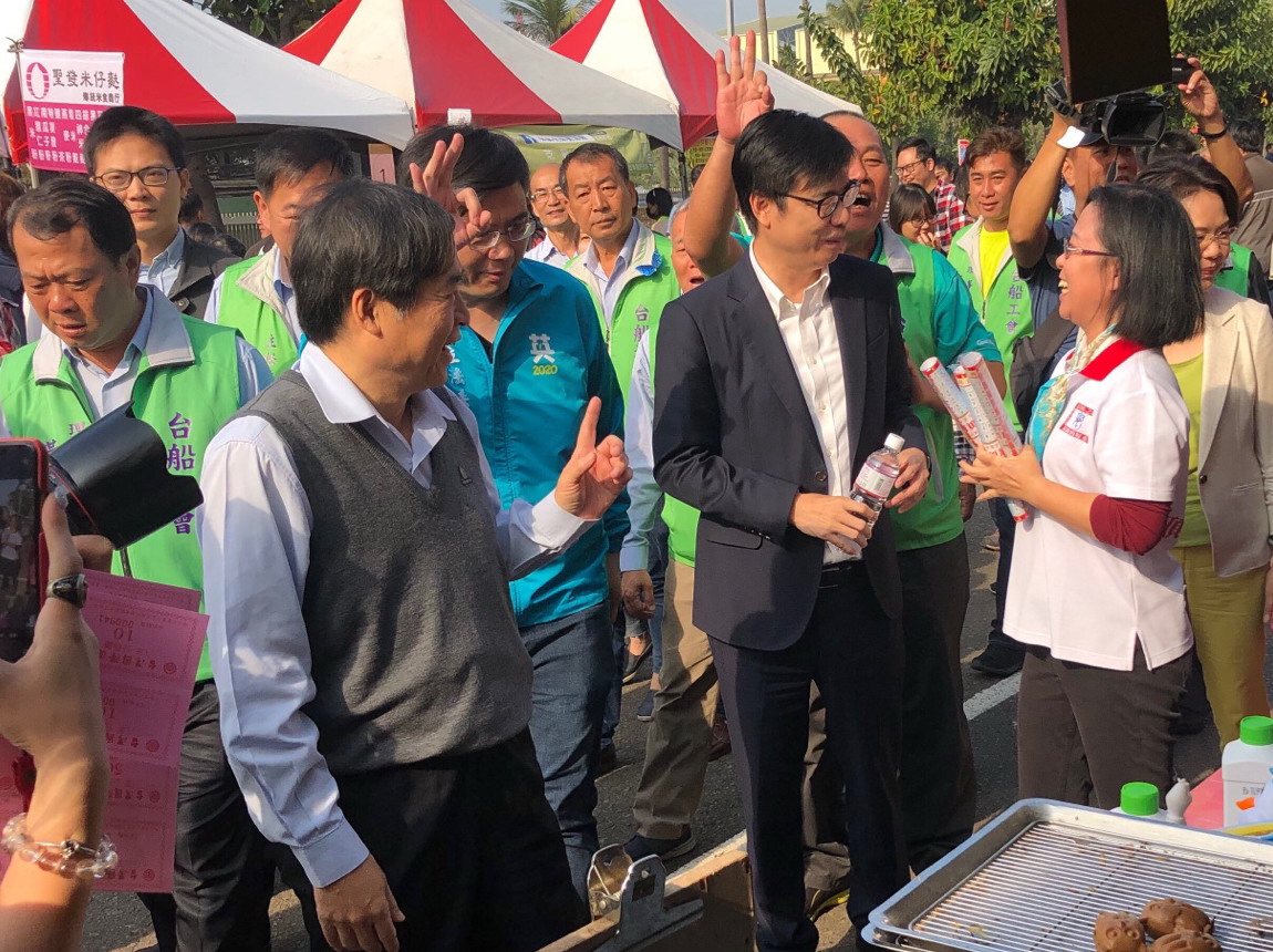 ▲台灣國際造船公司舉辦民營化11週年慶，行政院副院長陳其邁到場和與會員工互動。(圖／記者黃守作攝，2019.12.22) 
