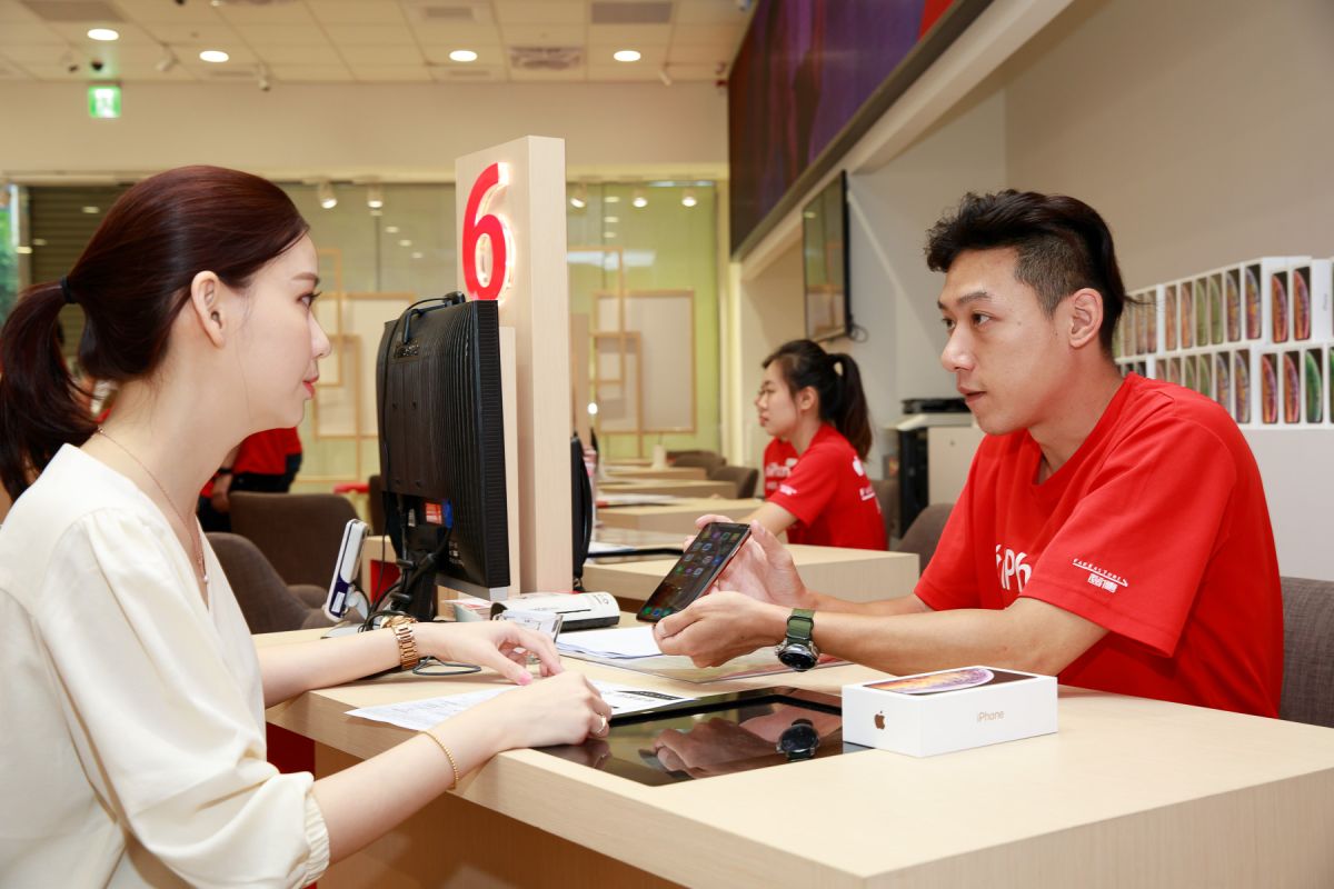 ▲聖誕節Apple產品大降價方案推出。（遠傳提供）