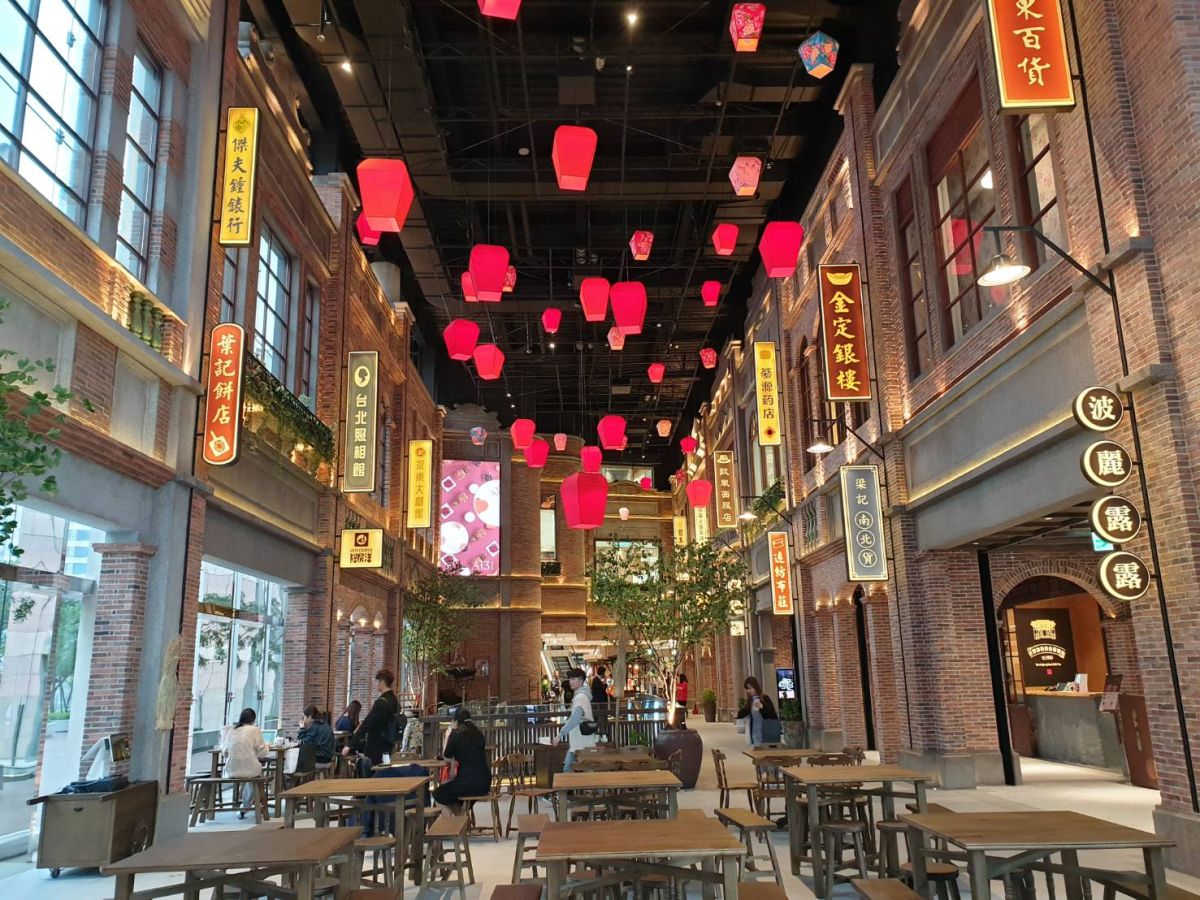 ▲遠東百貨旗下遠百信義A13正式進軍全世界百貨密度最高的信義商圈，將於12月25日試營運。（圖／記者許家禎攝，2019.12.24）