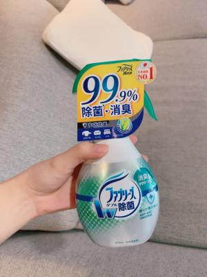 ▲網友分享日本朋友隨身都會攜帶這瓶風倍清除臭噴霧，火鍋燒肉臭味一噴消失。（圖／資料照片）