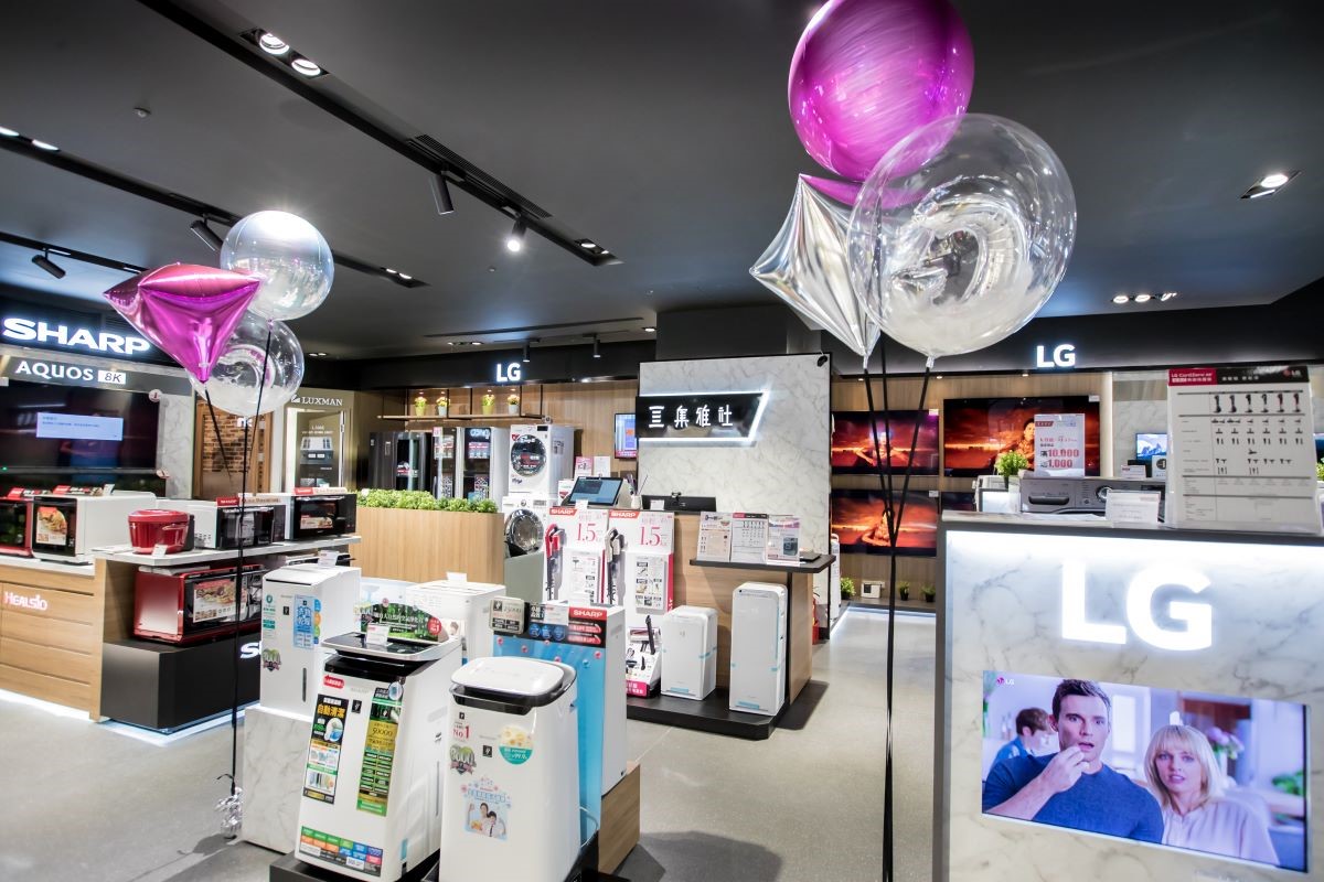 ▲ 集雅社進駐信義商圈新百貨遠百信義A13，即起盛大開幕。（圖／NOWnews攝）