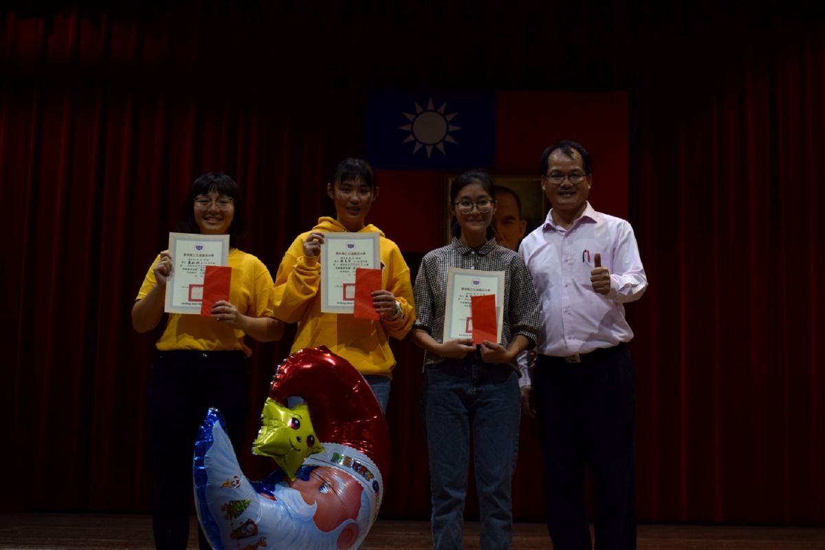 ▲校園卡拉OK前三名優勝者。（圖／記者洪佳伶攝）