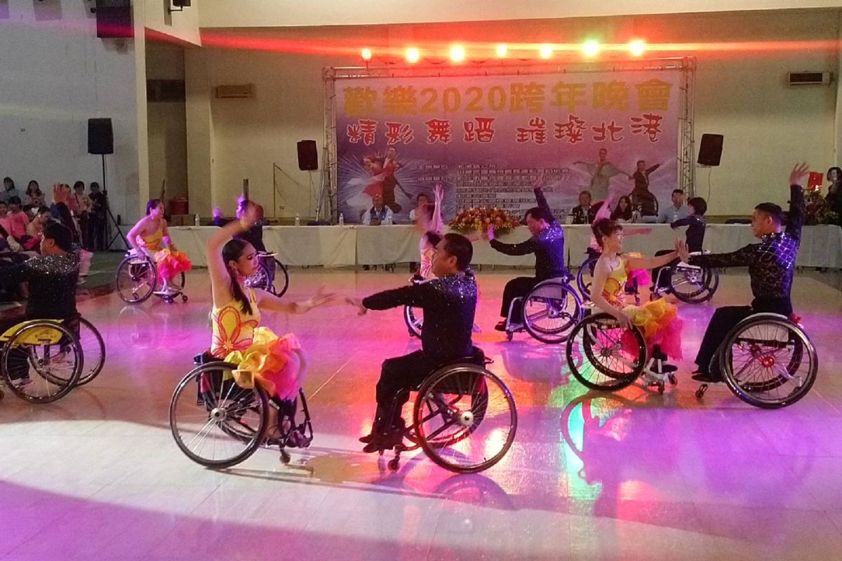 ▲輪椅舞蹈晚會能夠精彩的展演。（圖／記者洪佳伶攝 ,2019.12.28）