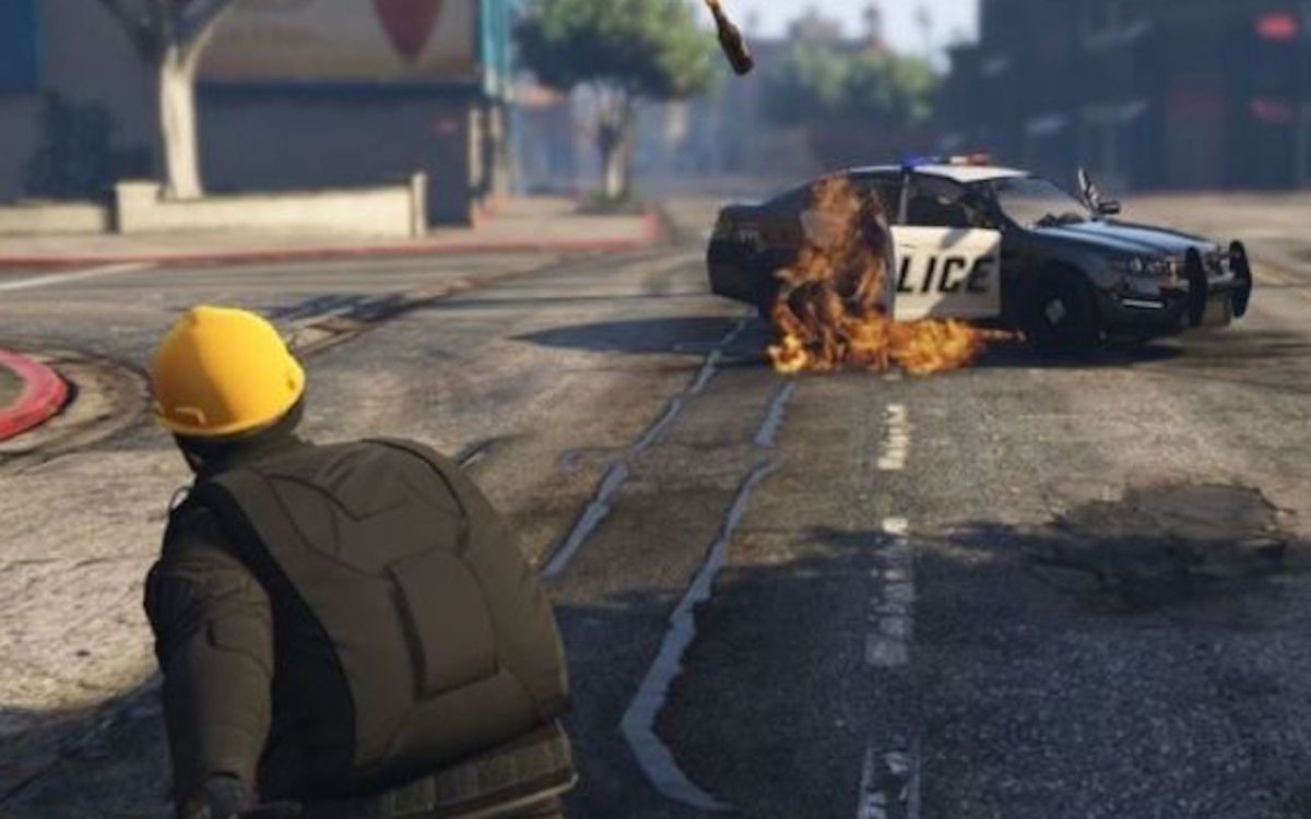 ▲玩家可以在遊戲中進行角色扮演，成為香港示威者。（圖／翻攝自網路）