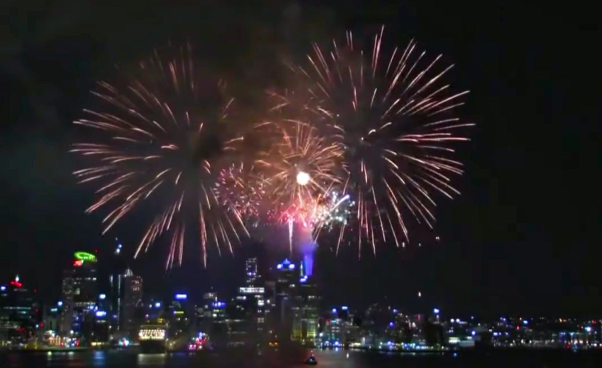 ▲紐西蘭奧克蘭是全球第一個跨年煙火秀的大城市。（圖／翻攝Euronews影片）