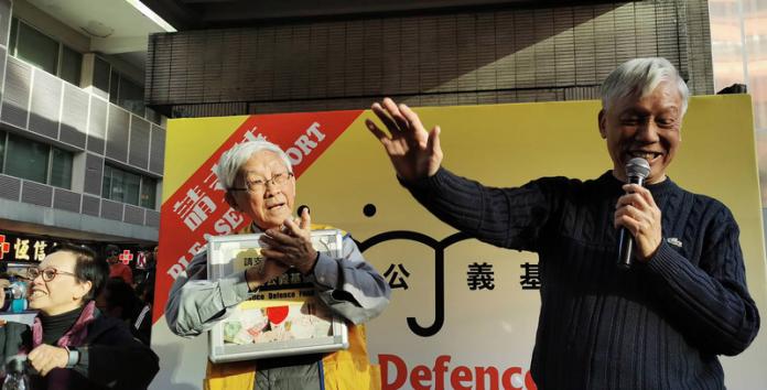 天主教香港教區榮休主教陳日君樞機（左）被警方依涉嫌違反國安法拘捕。資料照。中央社記者張謙香港攝108年12月8日