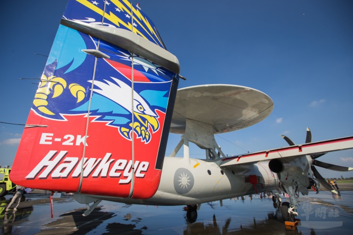 E-2K彩繪機| 軍聞社| NOWnews今日新聞
