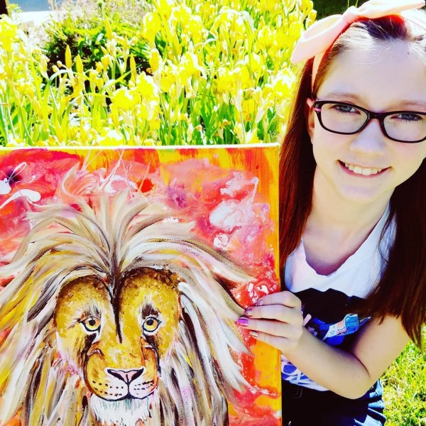 8歲女孩為幫助瀕危動物　自創畫作販售民眾驚豔：太美了！