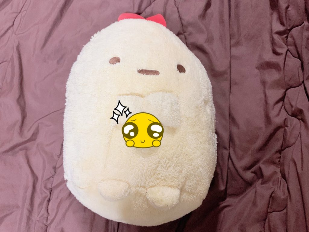 只有可愛的屁屁露出來，在裡面熟睡著。（圖／Twitter@hamusutachannel） 