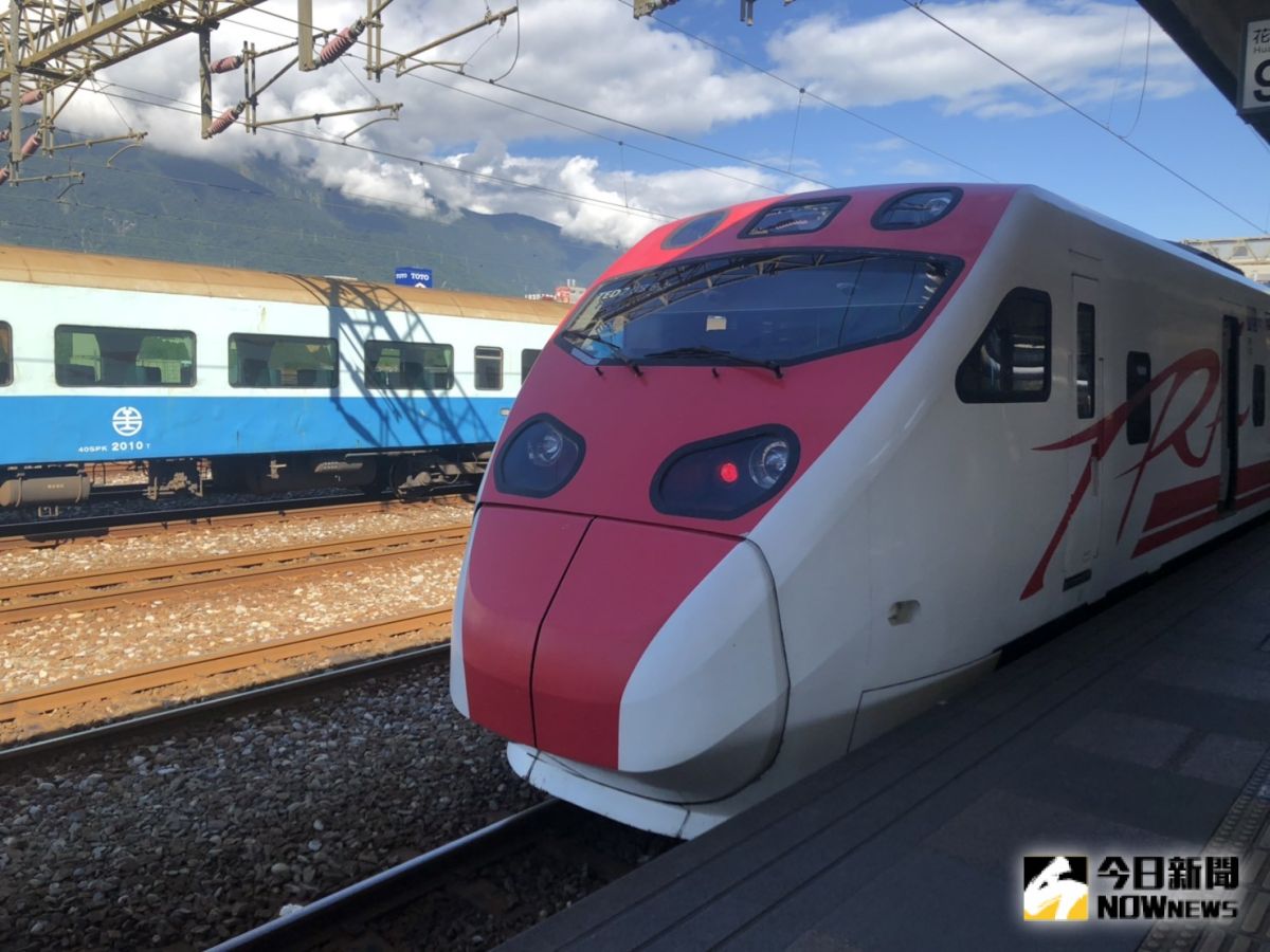 ▲今（7）日下午4點48分，從屏東開往七堵的134次自強號於員林站，月台上旅客1人不慎跌入路線遭撞。（示意圖／NOWnews資料照）