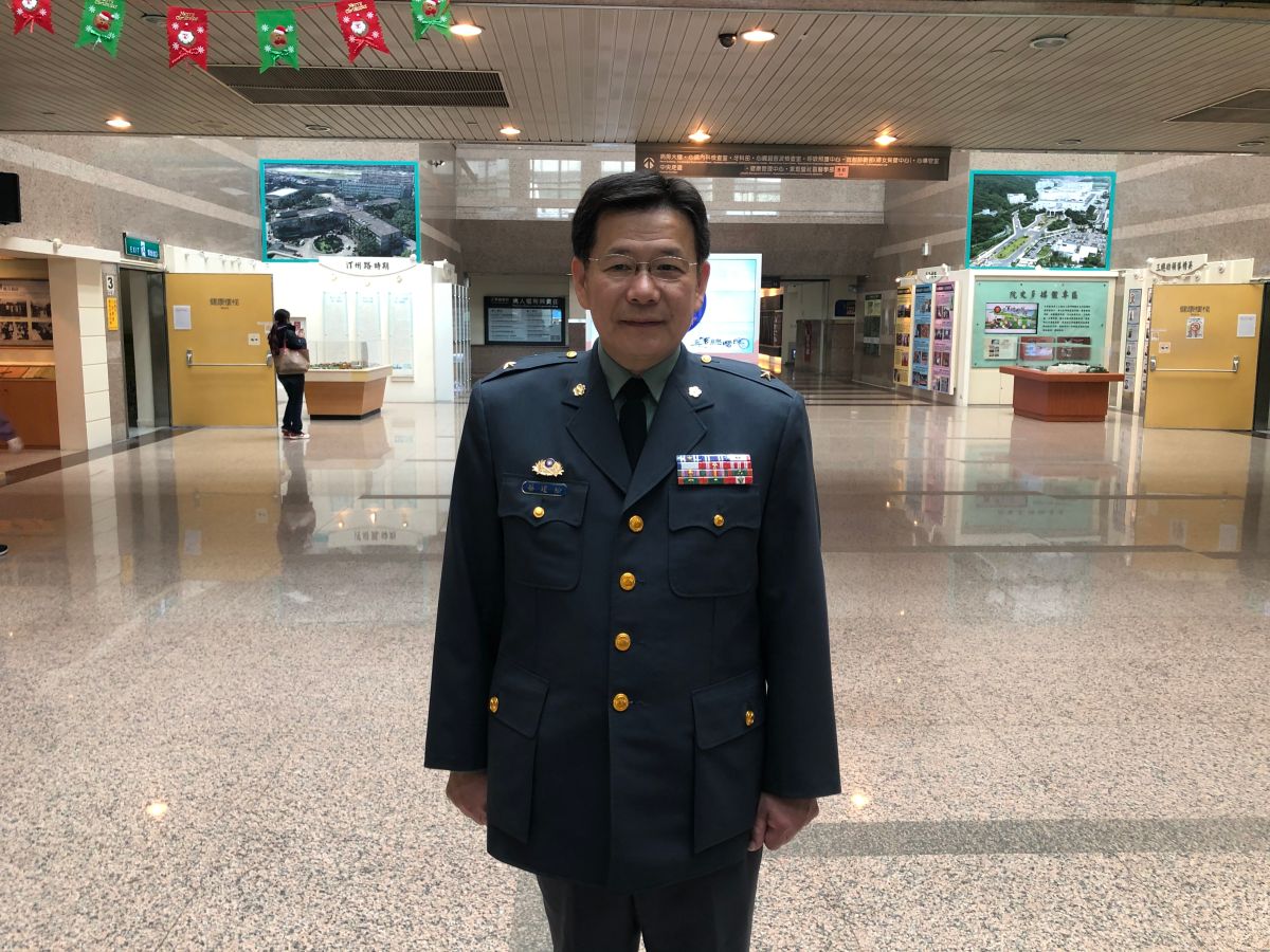 ▲三軍總醫院院長蔡建松今(3)天出面說明黑鷹失事的傷患最新情況。（圖／記者由雅文拍攝）