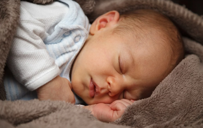 監控相機卻看到別家嬰兒在睡覺　Google禁用小米服務
