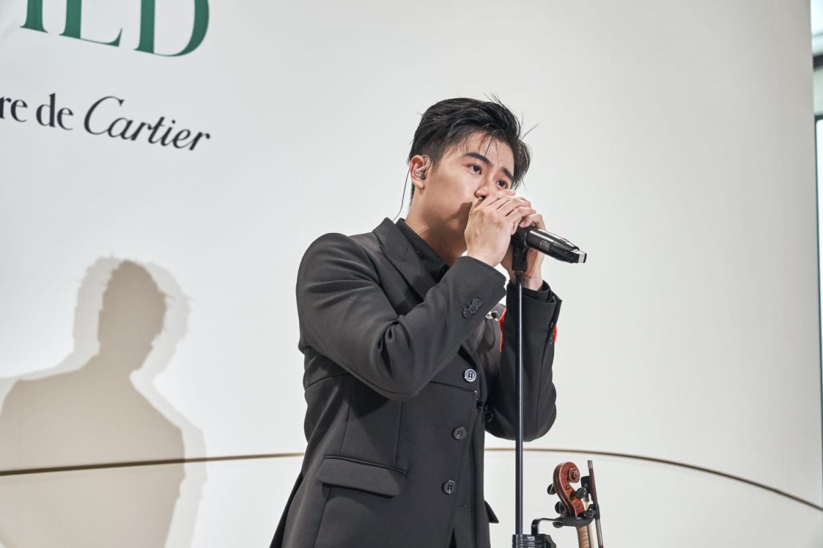 ▲廖柏雅加盟新東家，成為老蕭師弟。（圖／喜鵲娛樂提供）