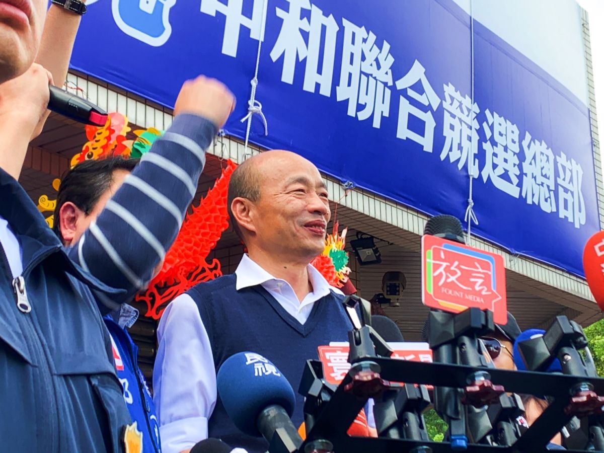 ▲國民黨總統候選人韓國瑜今（5）日回到故鄉新北市中和，首次以車隊掃街和立委候選人邱烽堯共同造勢。（圖／記者宋原彰攝，2020.01.05）