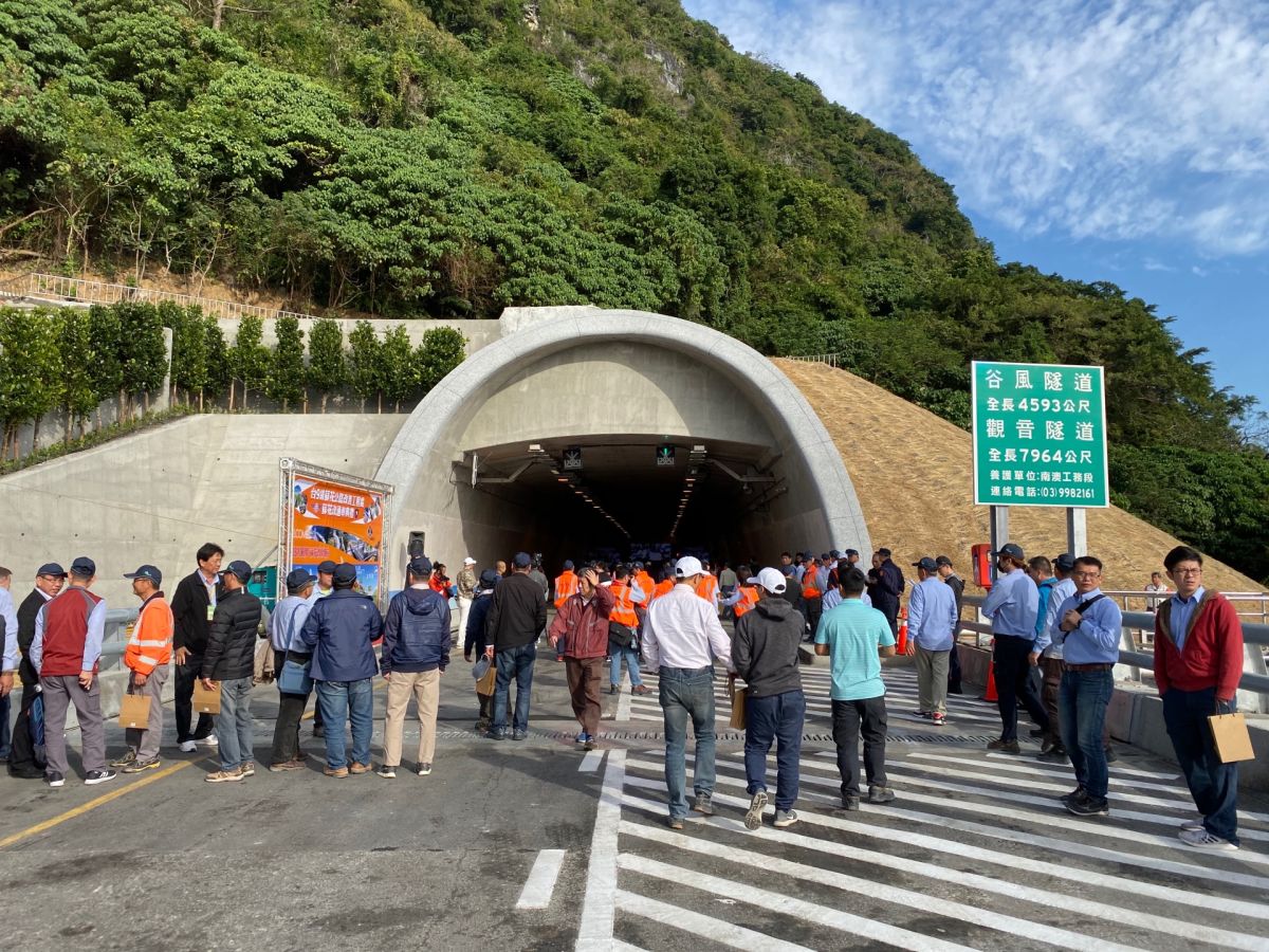 ▲蘇花改今(6)日下午將全線通車，包含南澳到和平、和平到大清水段，比起蘇花公路縮短了18.6公里，行車時間從原本的159分鐘减少至100分鐘，直接省下近一小時(圖/記者李清貴攝影)