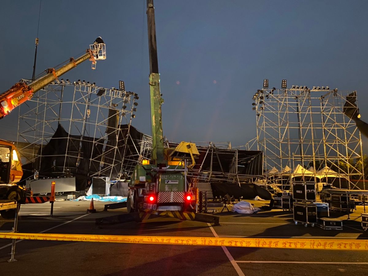 ▲立法委員蘇巧慧原定於明（9）日在興仁夜市舉辦的造勢晚會，因風勢過大，導致部分鷹架掉落、舞台塌陷。（圖／樹林分局提供）