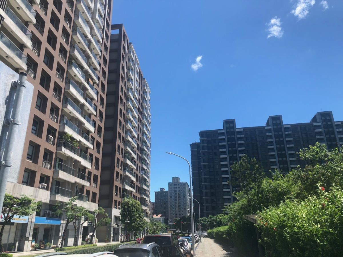 ▲央行升息預期加上平均地權法案即將送審，房市買氣已出現變化，6月份持續成交量持續衰退。（圖／NOWnews資料照片） 