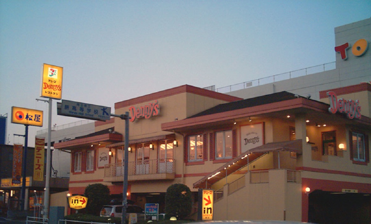 ▲日前有網友提問，為何日本家庭餐廳受到民眾喜愛，而引起廣大討論。（示意圖／取自維基百科）