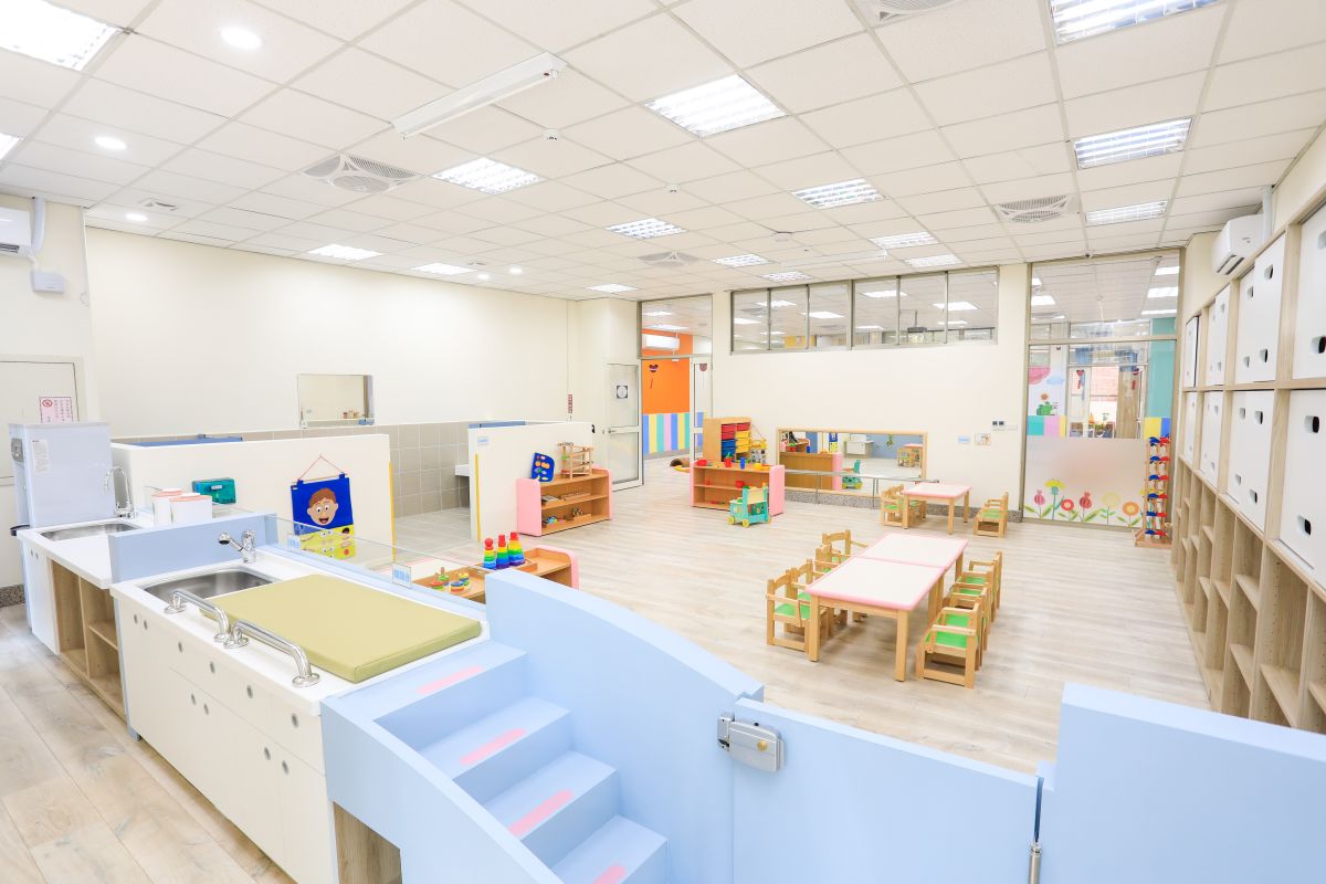 ▲中央流行疫情指揮中心宣布，自7月27日至8月9日調降疫情警戒標準至第二級，並於今（24）日公布「托嬰中心防疫管理指引」及「居家式托育服務（保母）防疫作為建議注意事項」。 (示意圖／資料照，台中市政府提供)