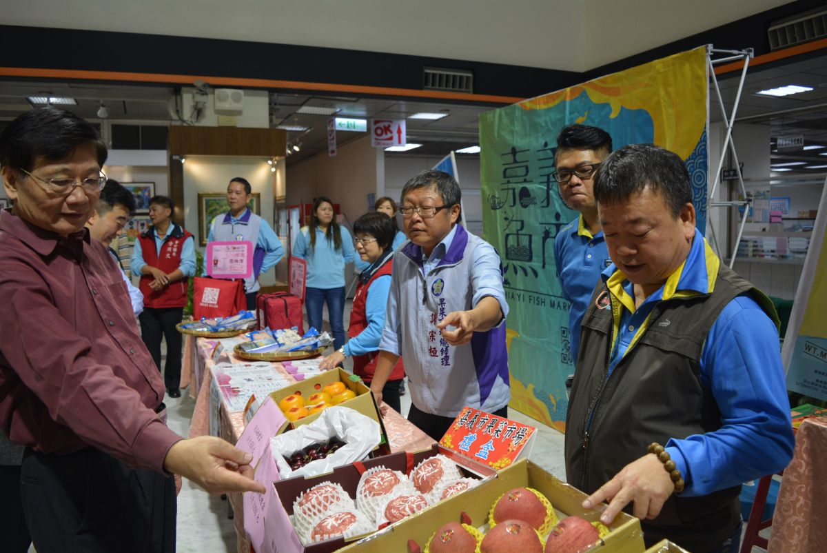 ▲嘉義市年貨大街從15日起開賣。（圖／記者郭政隆攝影2020.1.15）