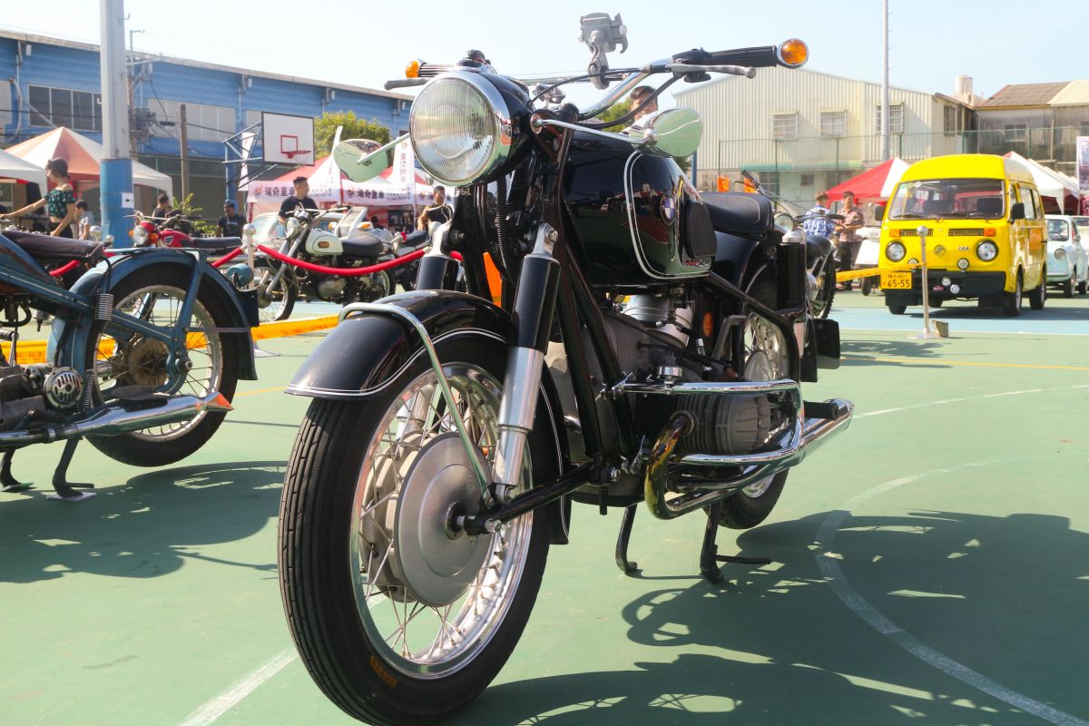 ▲近來有一名網友 PO 文表示，自己的經濟條件普普，存款也不多，代步工具「只有一輛中古機車」，他好奇這樣去聯誼會不會「很丟臉」？（圖／陳妍如攝）