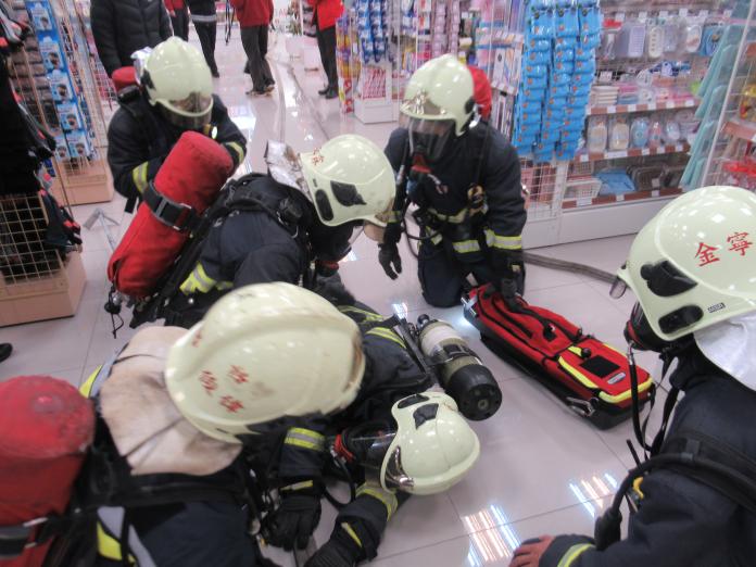 快速救援小組（RIT）實施消防人員救援