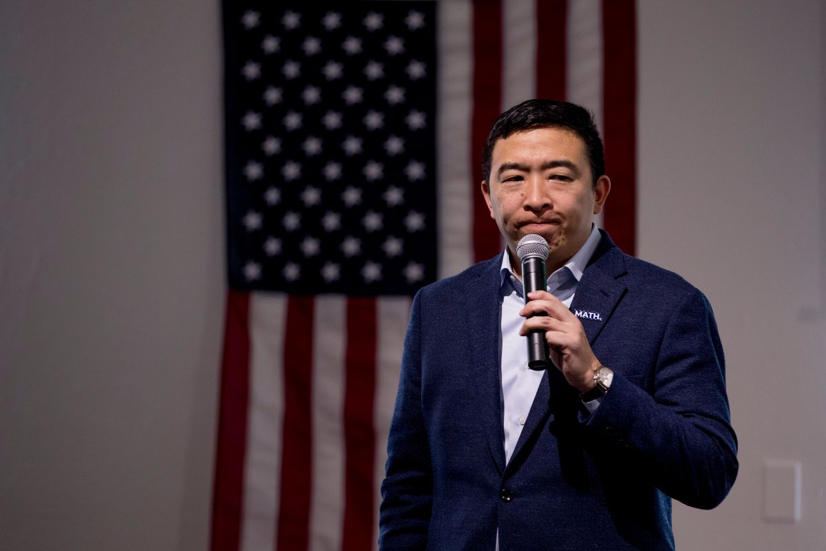 ▲紐約遊民問題在疫情期間格外棘手，參選市長的台裔企業家楊安澤昨晚在辯論會暗示精神異常的遊民「非我族類」，遭網友猛烈抨擊，也成為22日初選投票前的熱門議題。資料照。（圖／美聯社／達志影像）