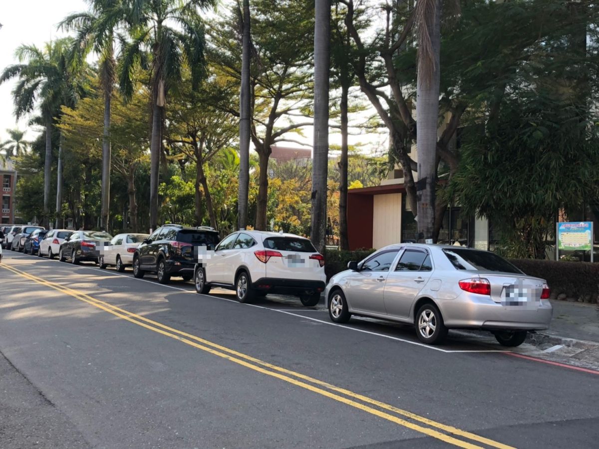 ▲臺南市政府宣布4月4日清明節路邊停車暫停收費1日。（圖／資料畫面）