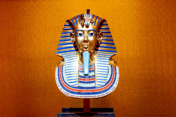 古埃及法老「炫富」登台　圖坦卡門5百件黃金秘寶開展