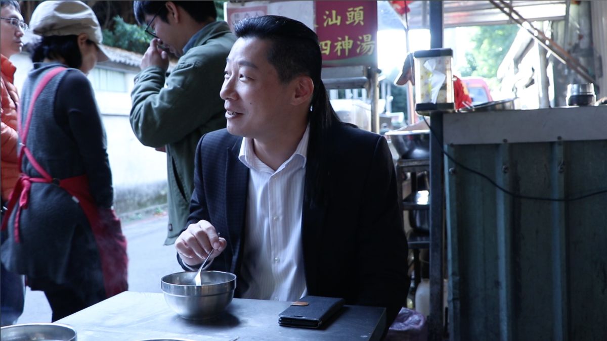 ▲很注重維持身材的林昶佐介紹他的愛店，也告訴大家他維持體態的秘密。（圖／記者劉育辰攝）