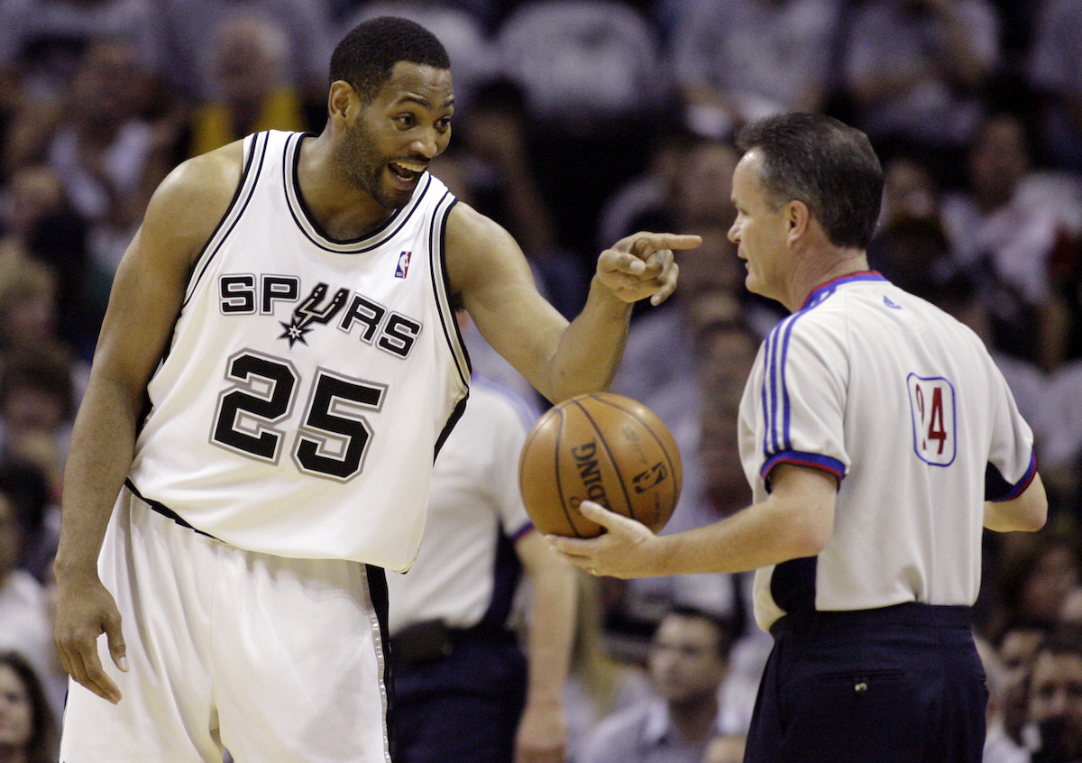 傳奇前鋒歐瑞（Robert Horry）的55歲生日。這位身高206公分、綽號「Big Shot Rob」的冷血射手，在1990年代至2000年代留下了無數經典絕殺與季後賽高光時刻（圖／美聯社／達志影像）