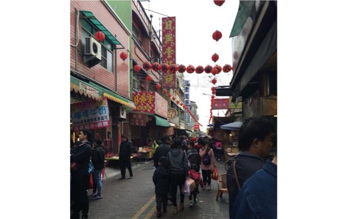 ▲一名網友在 PTT 詢問大家「台灣哪個老街走出自己的特色？」引發討論。（圖／記者許苡晴攝）